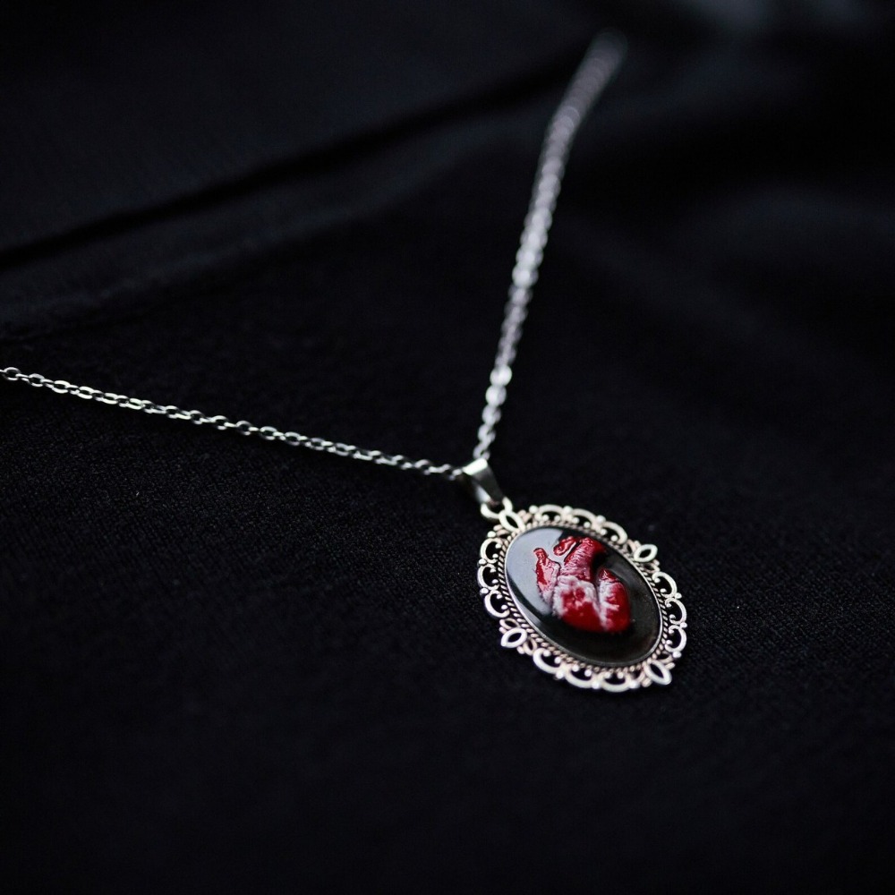 Terror sangriento que disminuy - Women'S Vampire Accessories reseña y precio
