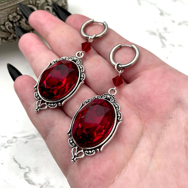 Pendientes de camafeo de vampi - Women'S Vampire Accessories reseña y precio