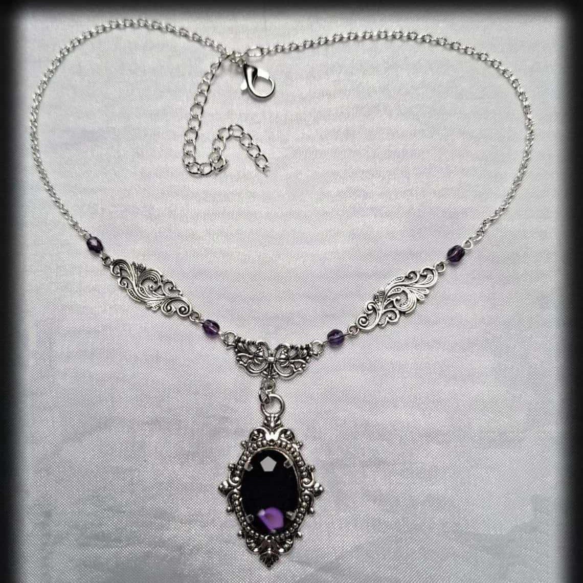 Collar de gota de agua mágica  - Women'S Vampire Accessories reseña y precio